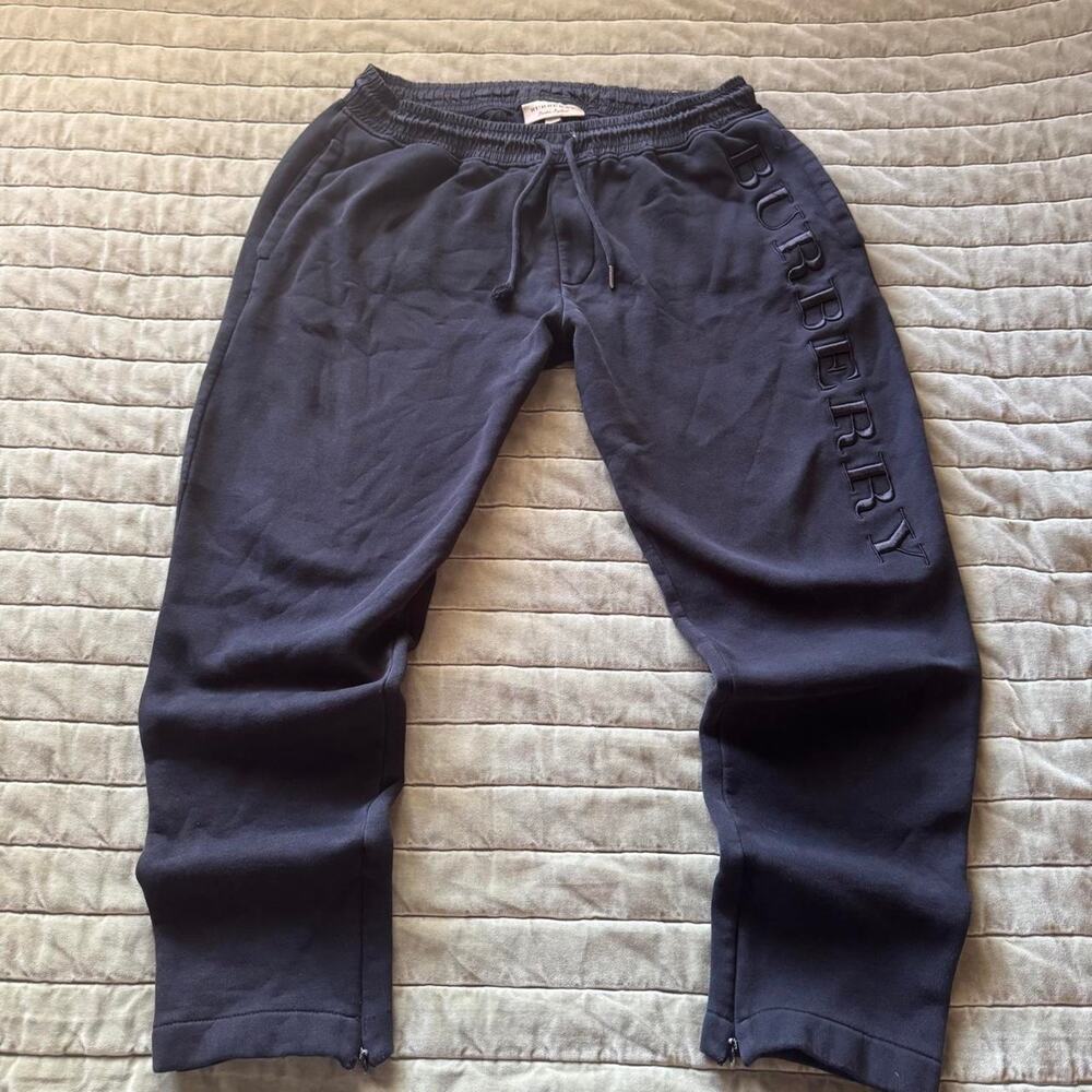 authentic burberry nickford embroidered logo ankle zip sweatpants joggers